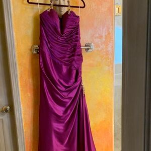Elegant Purple Evening Gown